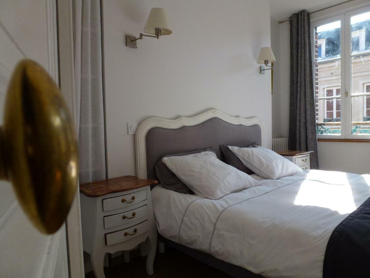 Le Charme A La Francaise Appartement Honfleur Buitenkant foto